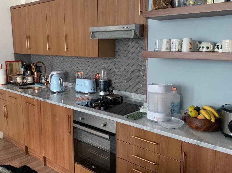 Stunning London Apartment In Maida Vale Екстериор снимка