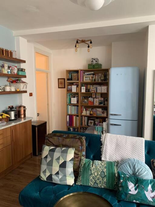 Stunning London Apartment In Maida Vale Екстериор снимка